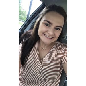 Meet your Posher, Bailey